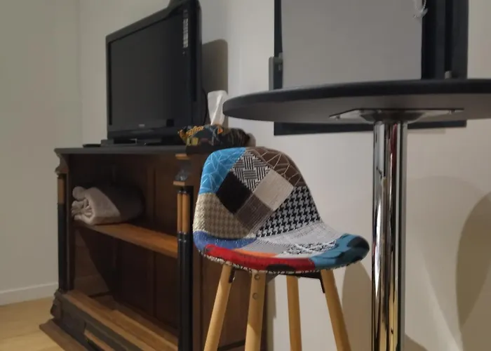 Au Coin Des Lilas - 1 Nyaraló